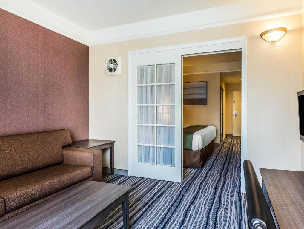 Ramada Suites By Wyndham San Diego Zewnętrze zdjęcie