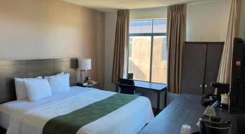 Ramada Suites By Wyndham San Diego Zewnętrze zdjęcie