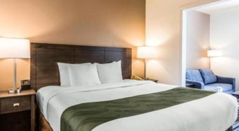 Ramada Suites By Wyndham San Diego Zewnętrze zdjęcie