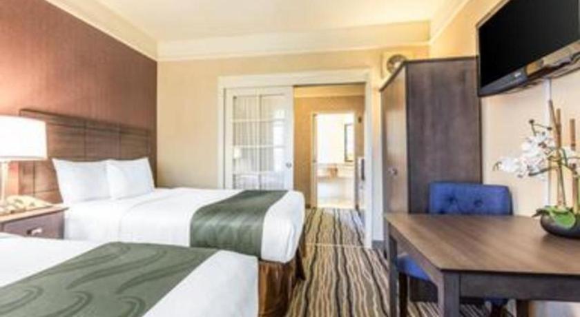 Ramada Suites By Wyndham San Diego Zewnętrze zdjęcie